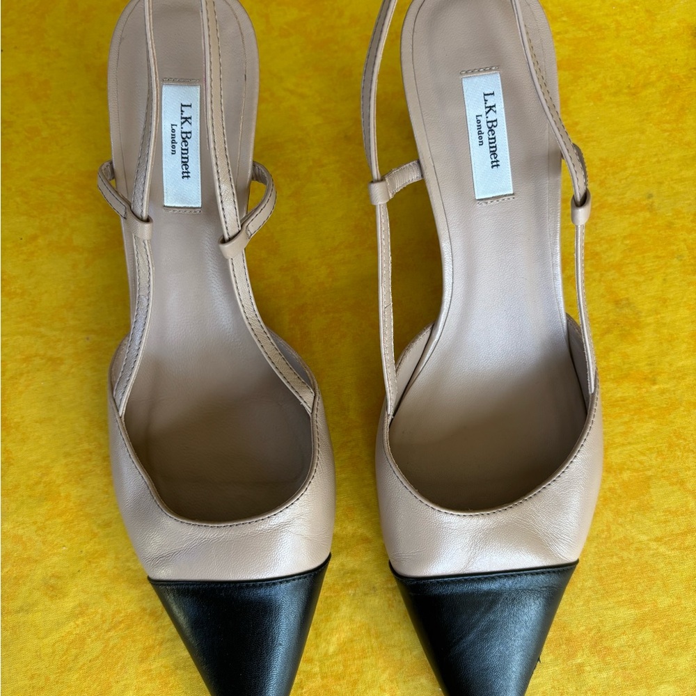 LK Bennett Women's Black and Tan Heels